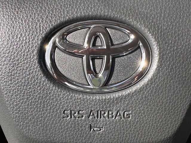 2026 Toyota Sienna LE 8 Passenger Mobility Van Taxi Ready
