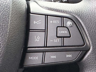 2025 Toyota Sienna Mobility LE 8 Passenger