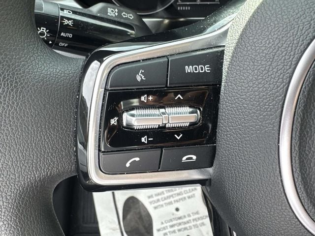 2023 Kia Sorento LX - Photo 20