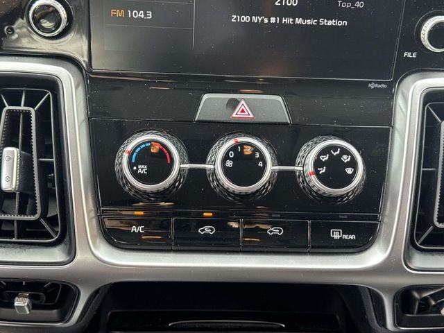 2023 Kia Sorento LX - Photo 27