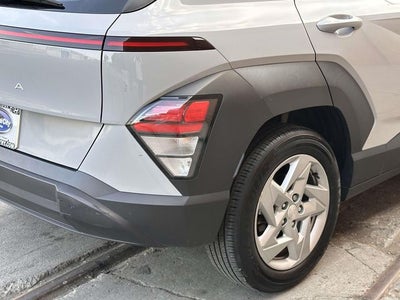 2024 Hyundai KONA SE