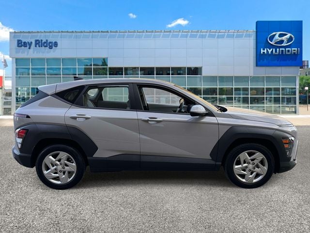 2024 Hyundai KONA SE