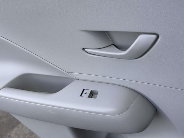 2024 Hyundai KONA SE