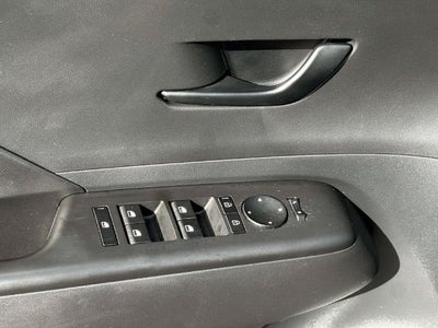 2024 Hyundai KONA SE