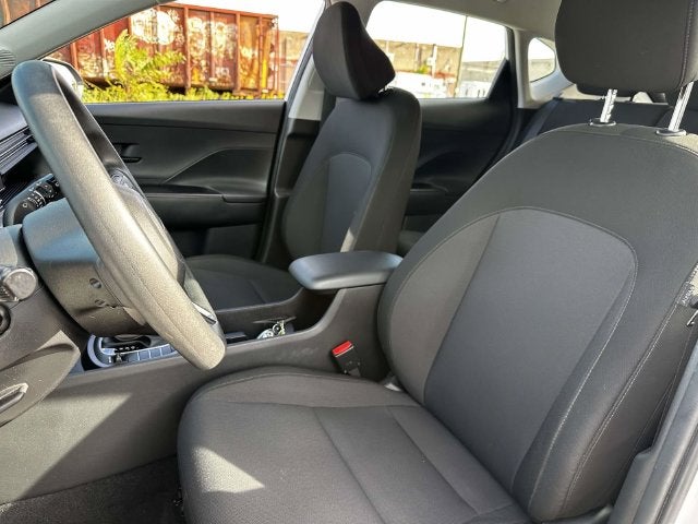 2024 Hyundai KONA SE