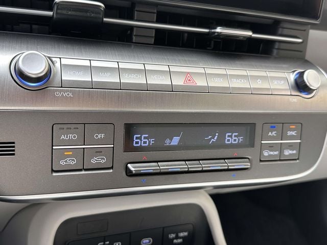 2025 Hyundai Kona SEL - Photo 34