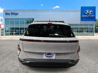 2025 Hyundai KONA SEL