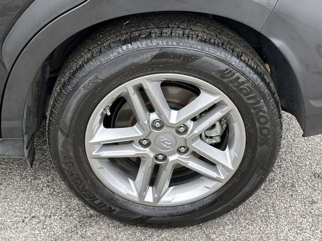 2023 Hyundai KONA SE