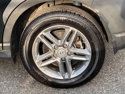 2023 Hyundai KONA SE