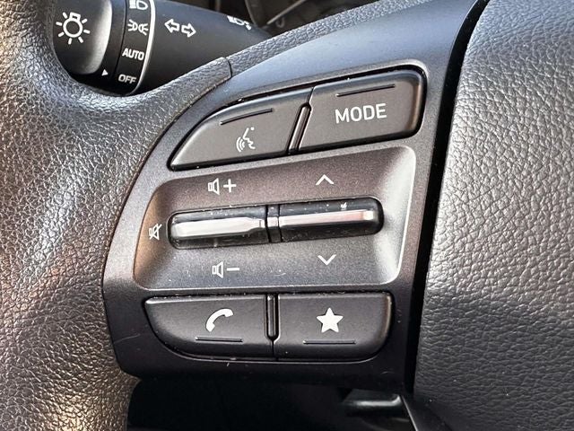 2023 Hyundai KONA SE