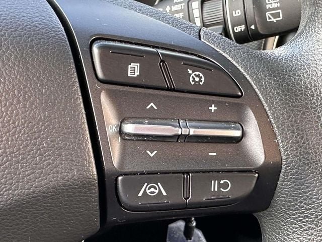 2023 Hyundai KONA SE