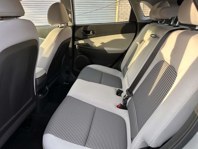 2023 Hyundai KONA SE