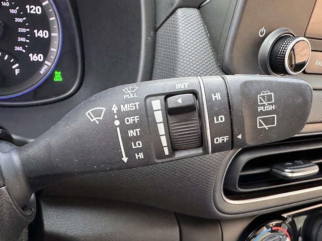 2023 Hyundai KONA SE