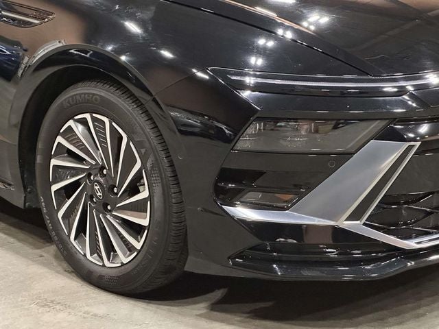 2024 Hyundai SONATA HYBRID Limited