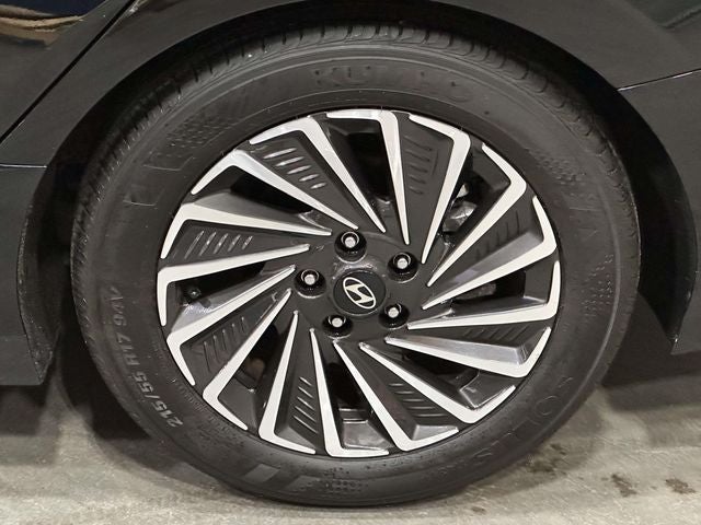 2024 Hyundai SONATA HYBRID Limited