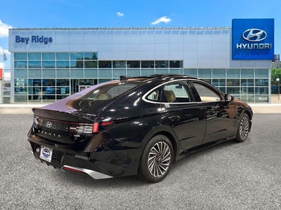 2024 Hyundai SONATA HYBRID Limited