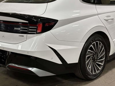2024 Hyundai SONATA HYBRID Limited