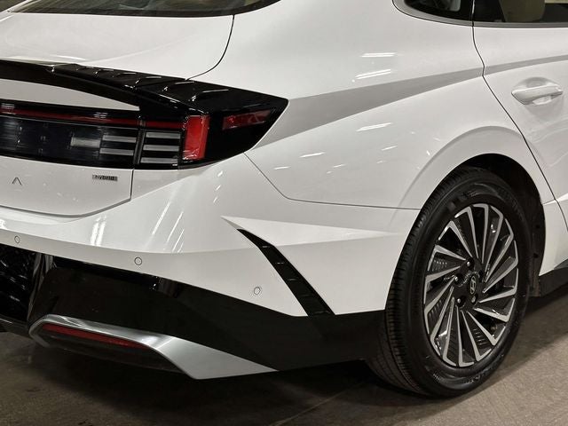 2024 Hyundai SONATA HYBRID Limited