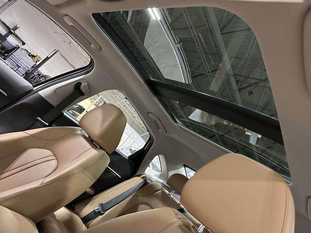 2024 Hyundai SONATA HYBRID Limited