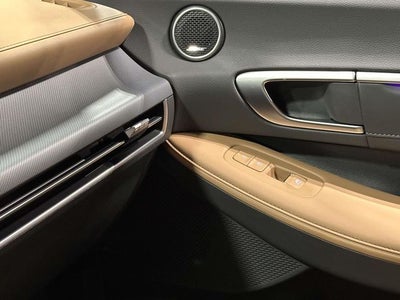 2024 Hyundai SONATA HYBRID Limited