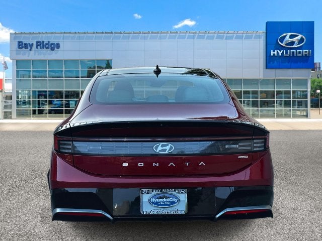 2024 Hyundai SONATA HYBRID Limited