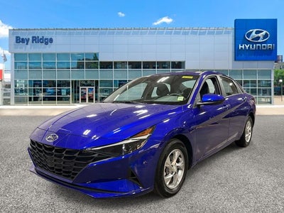 2023 Hyundai ELANTRA SE