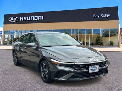 2025 Hyundai ELANTRA Limited