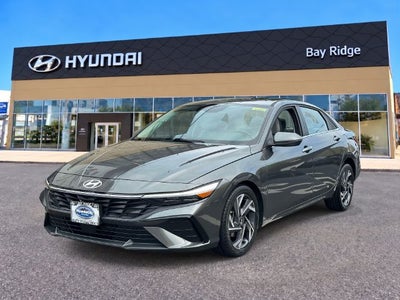 2025 Hyundai ELANTRA Limited