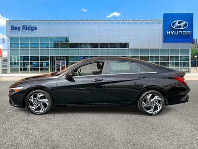 2025 Hyundai ELANTRA SEL Convenience