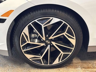 2023 Hyundai IONIQ 6 SEL