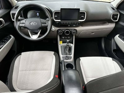 2024 Hyundai VENUE SEL