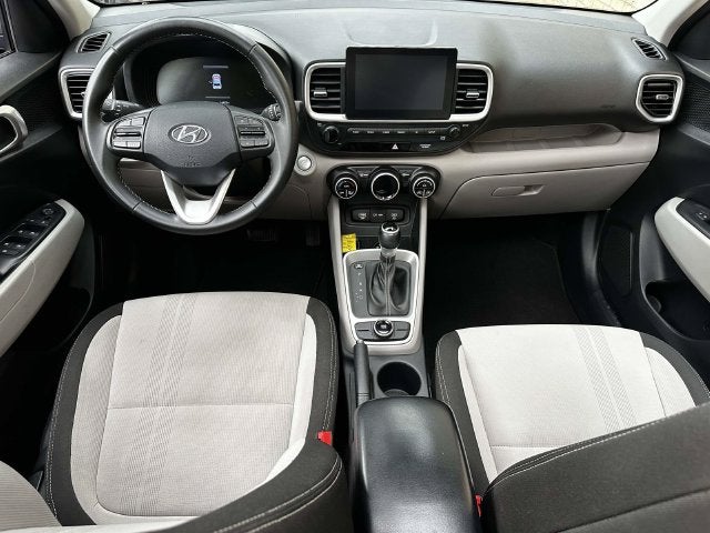 2024 Hyundai VENUE SEL