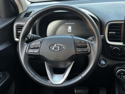 2025 Hyundai VENUE SEL