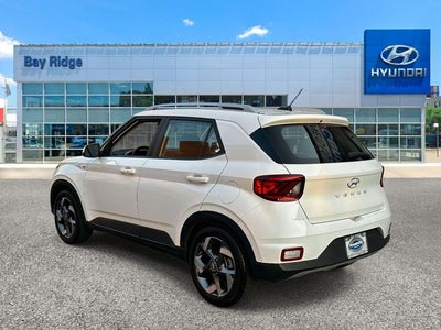 2025 Hyundai VENUE SEL