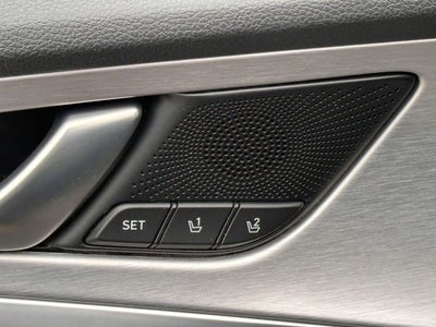 2021 Genesis G70 2.0T