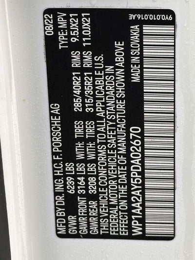 2023 Porsche Cayenne Platinum Edition