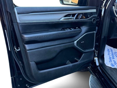 2023 Jeep Wagoneer Series II