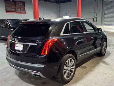 2022 Cadillac XT5 Premium Luxury
