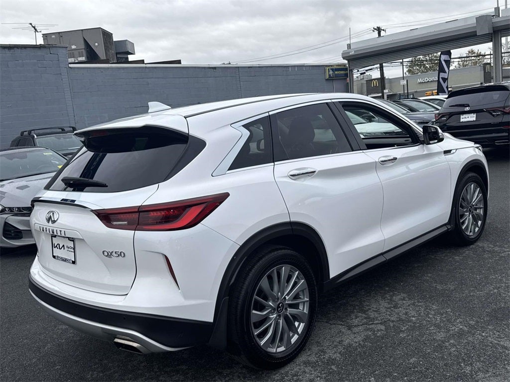 2023 INFINITI QX50 PURE
