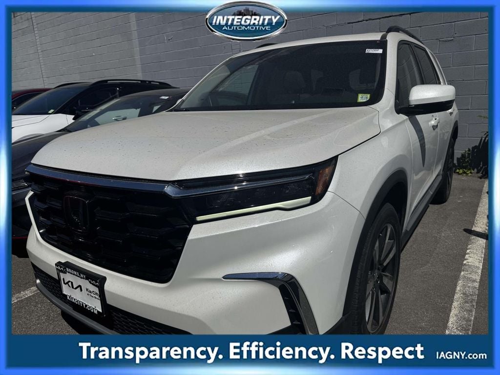 2024 Honda Pilot Touring