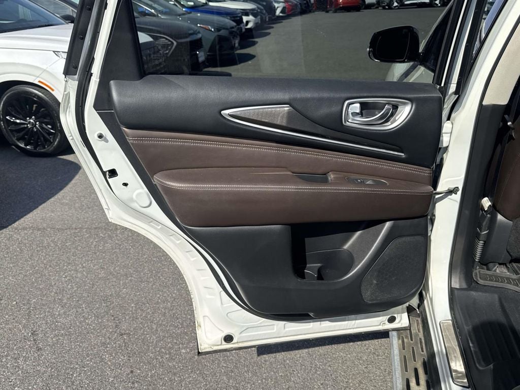 2019 INFINITI QX60 LUXE