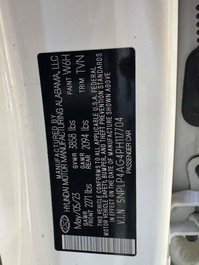 2023 Hyundai ELANTRA Limited