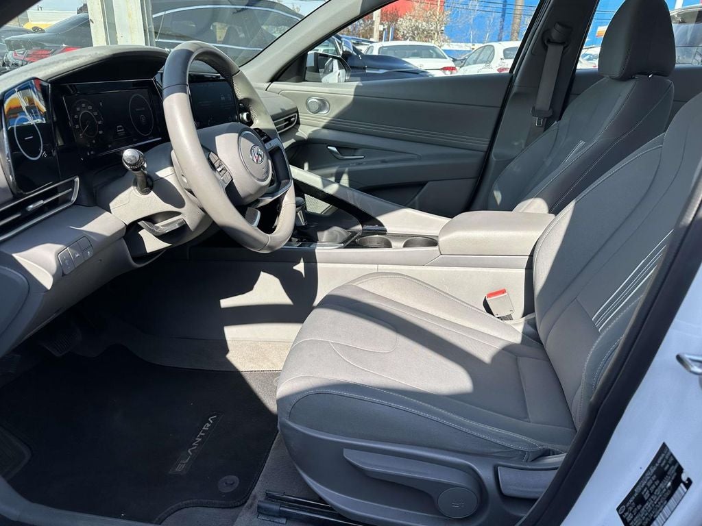 2021 Hyundai ELANTRA SEL