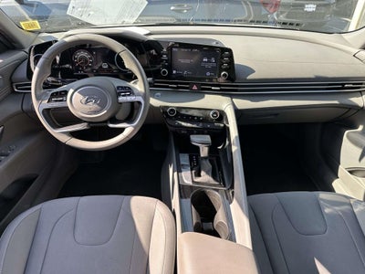 2021 Hyundai ELANTRA SEL