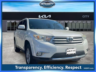 2012 Toyota Highlander SE