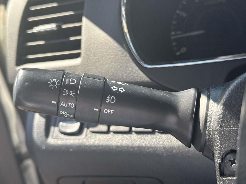 2012 Toyota Highlander SE