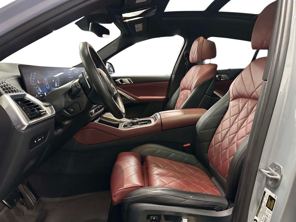 2024 BMW X6 M60i