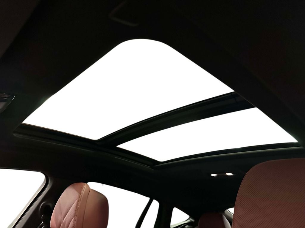 2024 BMW X6 M60i