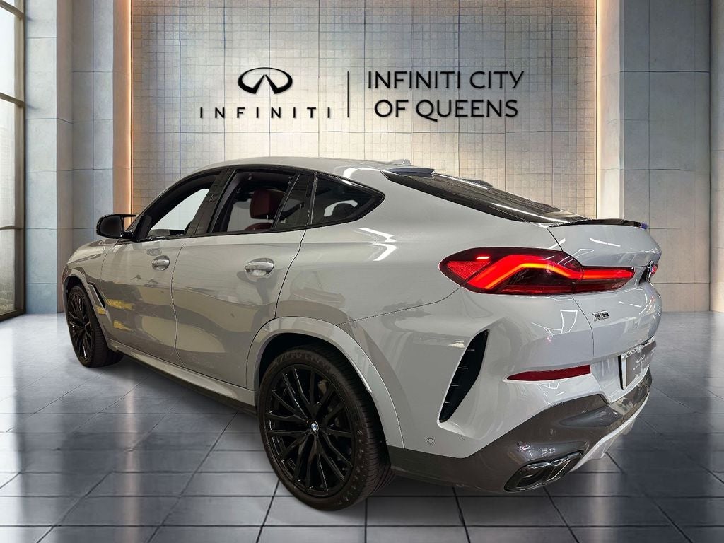 2024 BMW X6 M60i
