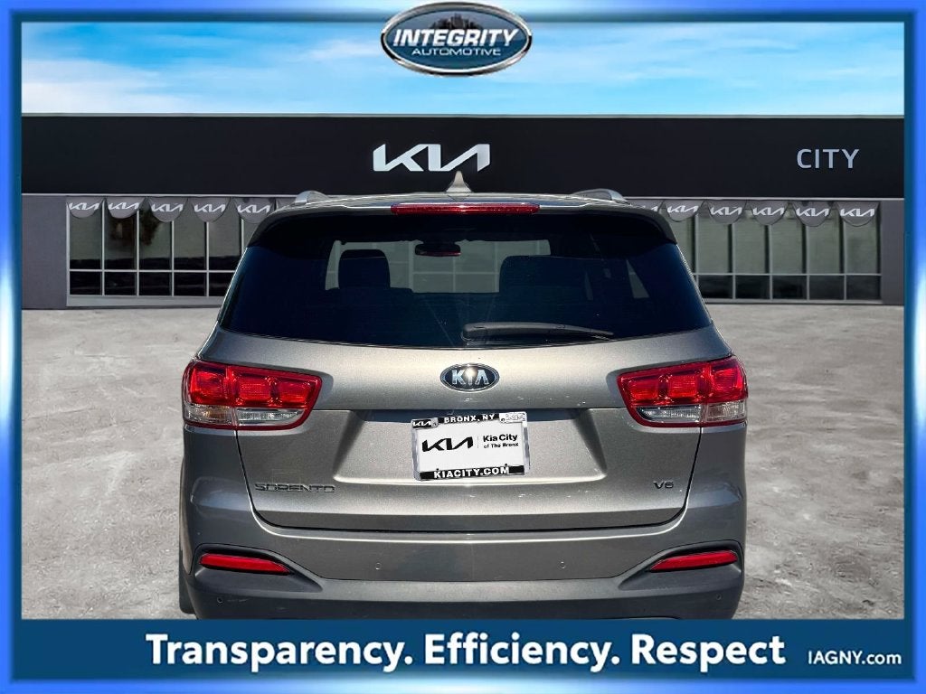 2017 Kia Sorento LX